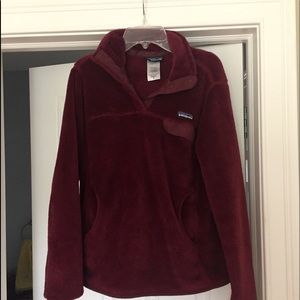 Maroon fleece Patagonia